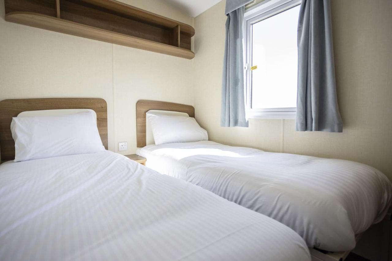 Barmouth Bay Holiday Park Llanddwywe 외부 사진
