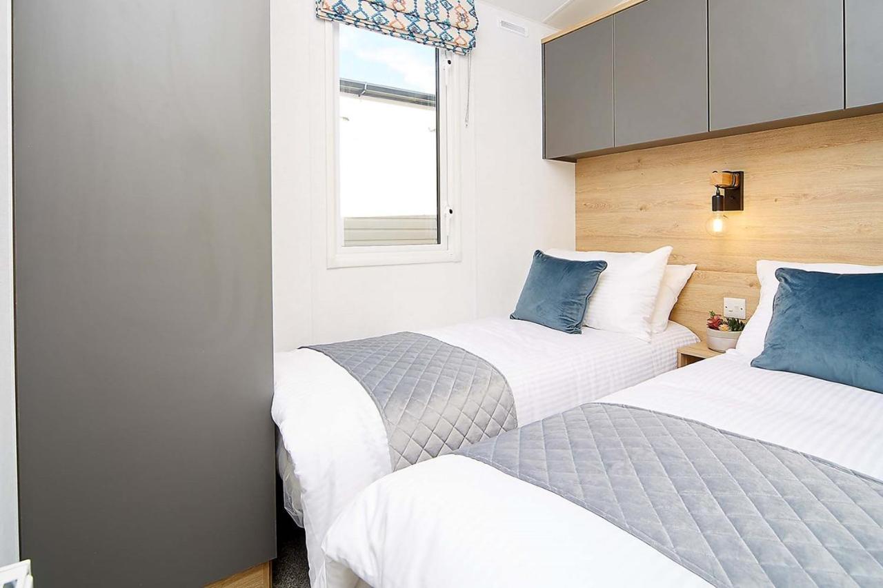 Barmouth Bay Holiday Park Llanddwywe 외부 사진